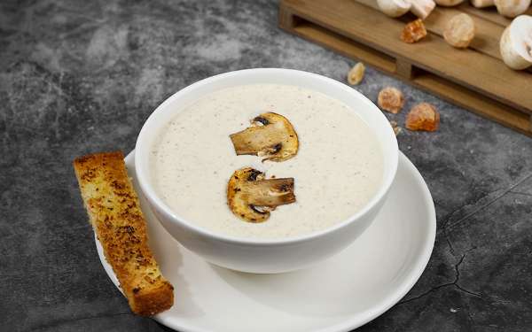Mushroom with cream
